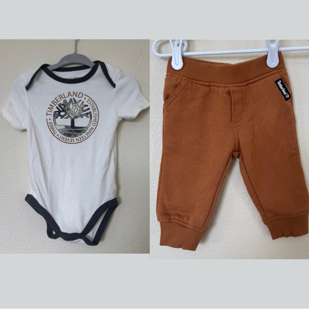 Timberland baby bottoms and bodysuit set NWOT 6/9M